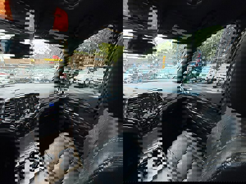 Used 2014 Jeep Grand Cherokee Limited image 16