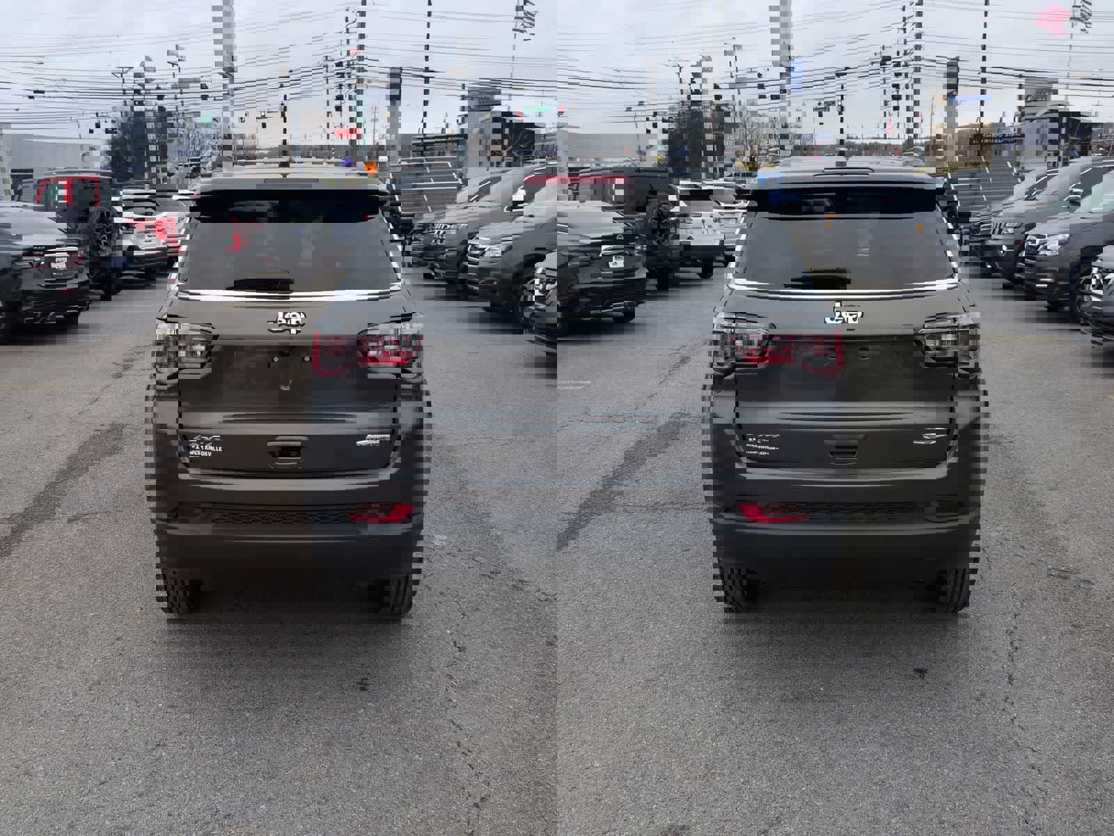 Certified 2022 Jeep Compass Latitude image 7