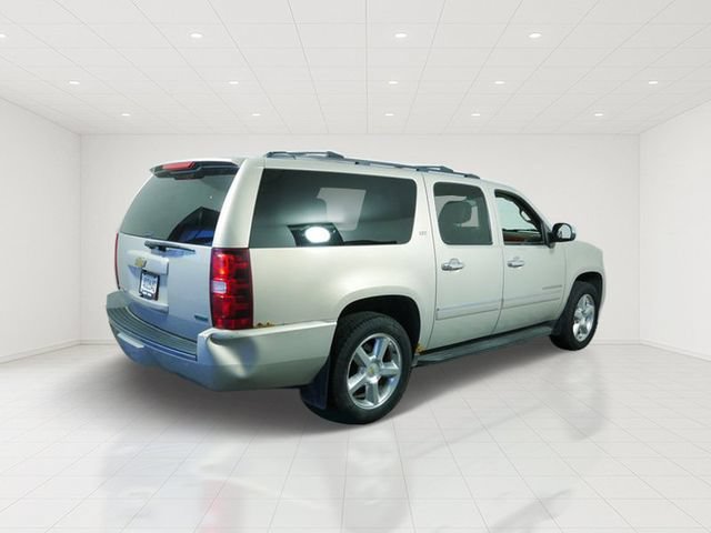 Used 2011 Chevrolet Suburban LTZ AWD/4WD image 7