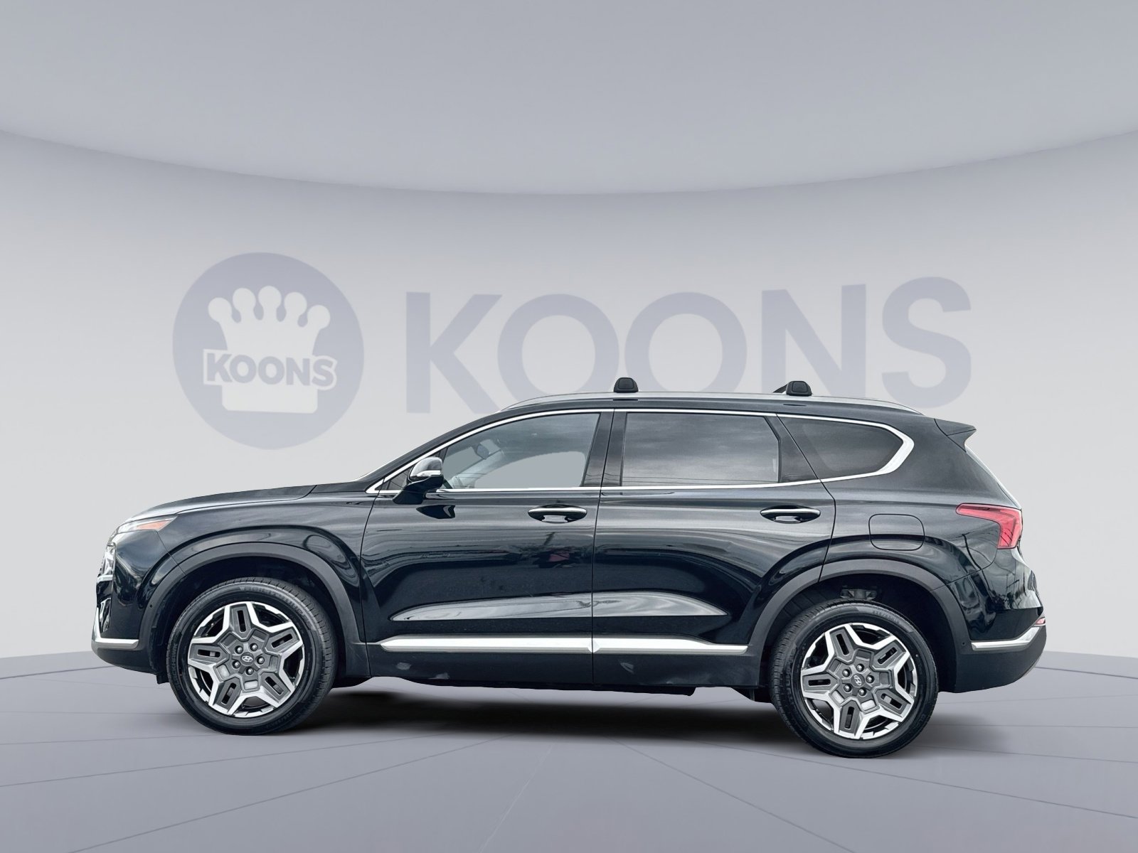 Certified 2022 Hyundai Santa Fe Limited image 2