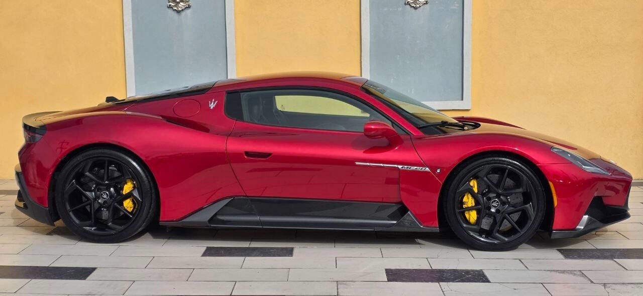 Used 2022 Maserati MC20 Coupe image 7