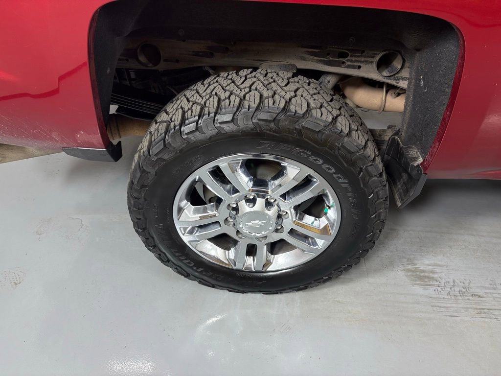 Used 2018 Chevrolet Silverado 2500 High Country w/ Duramax Plus Package image 11