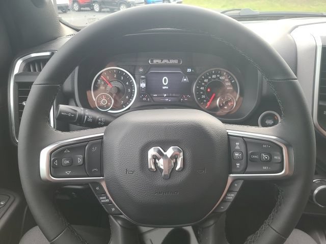 New 2026 RAM 1500 Big Horn AWD/4WD image 14