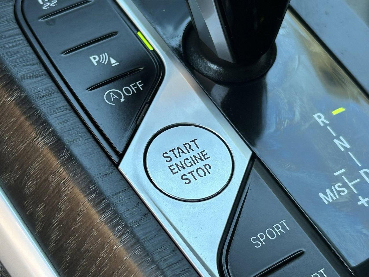 Used 2023 BMW 430i Coupe w/ Premium Package RWD image 26