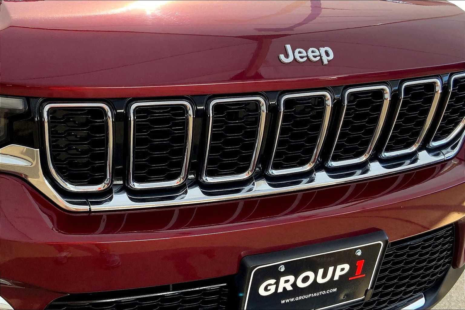 Used 2024 Jeep Grand Cherokee Limited image 29