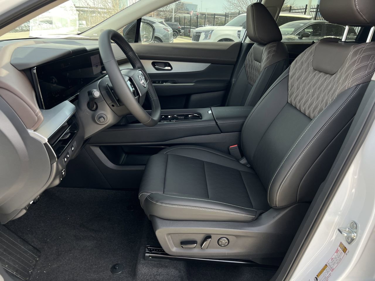 New 2026 Nissan Murano Platinum image 14