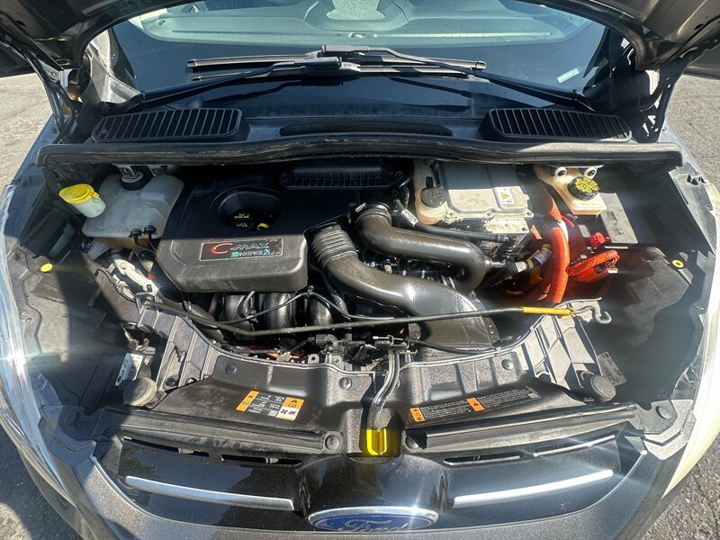 Used 2013 Ford C-MAX Energi SEL FWD image 9