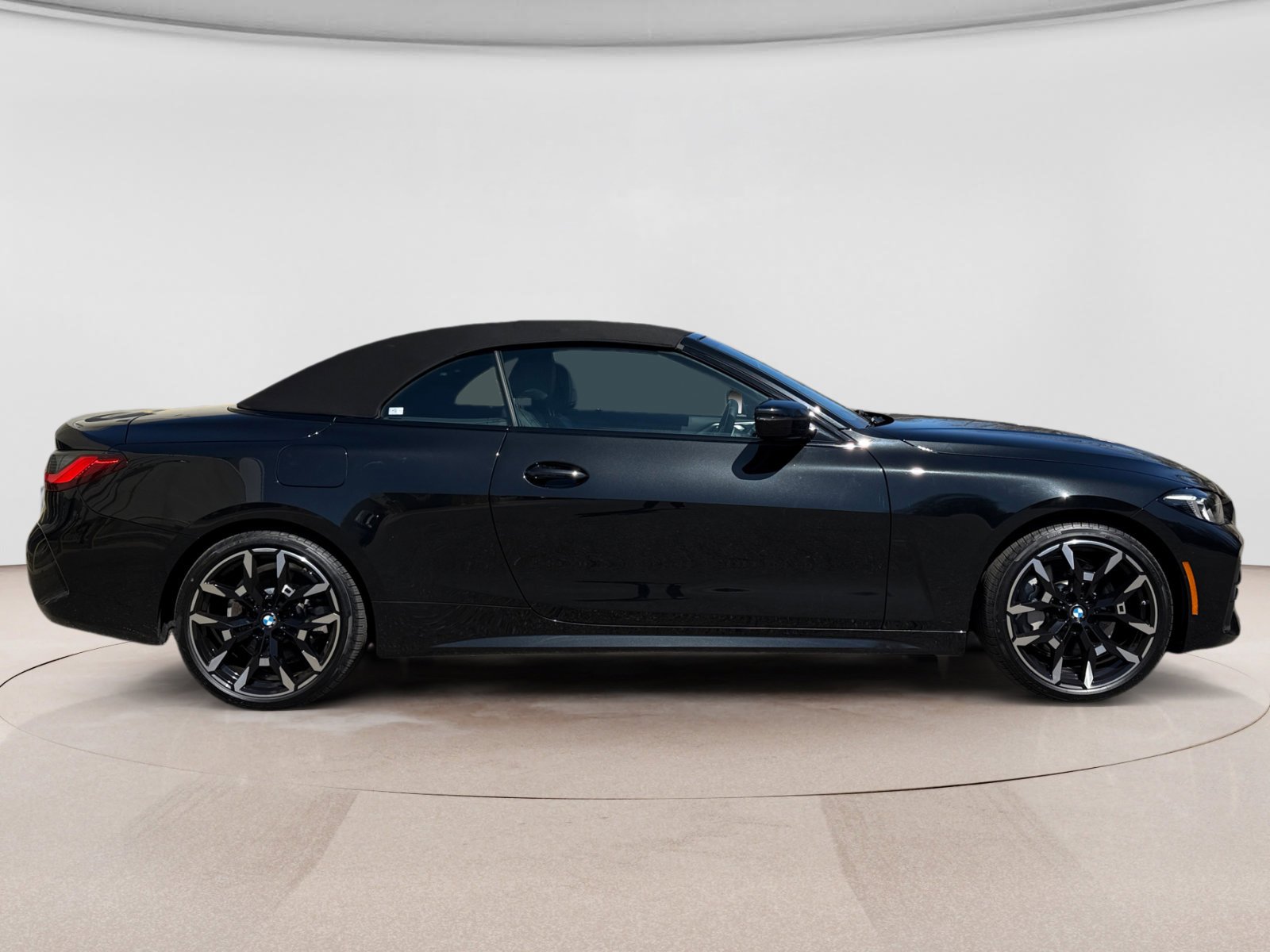 Used 2026 BMW 430i xDrive Convertible image 6