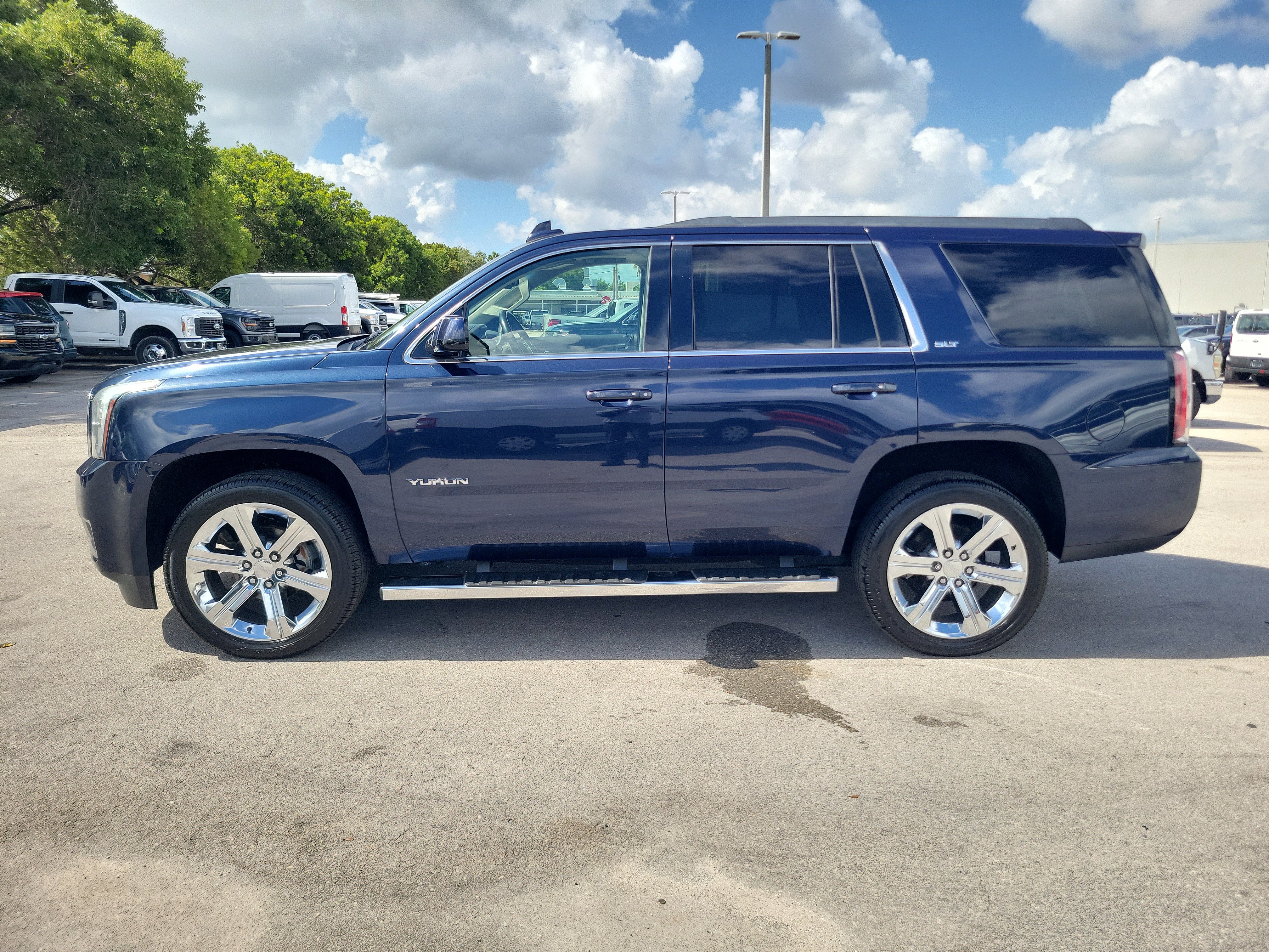 Used 2019 GMC Yukon SLT w/ Open Road Package RWD image 8