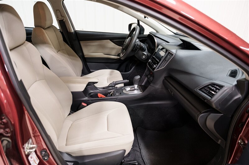 Used 2019 Subaru Impreza 2.0i Premium AWD/4WD image 21