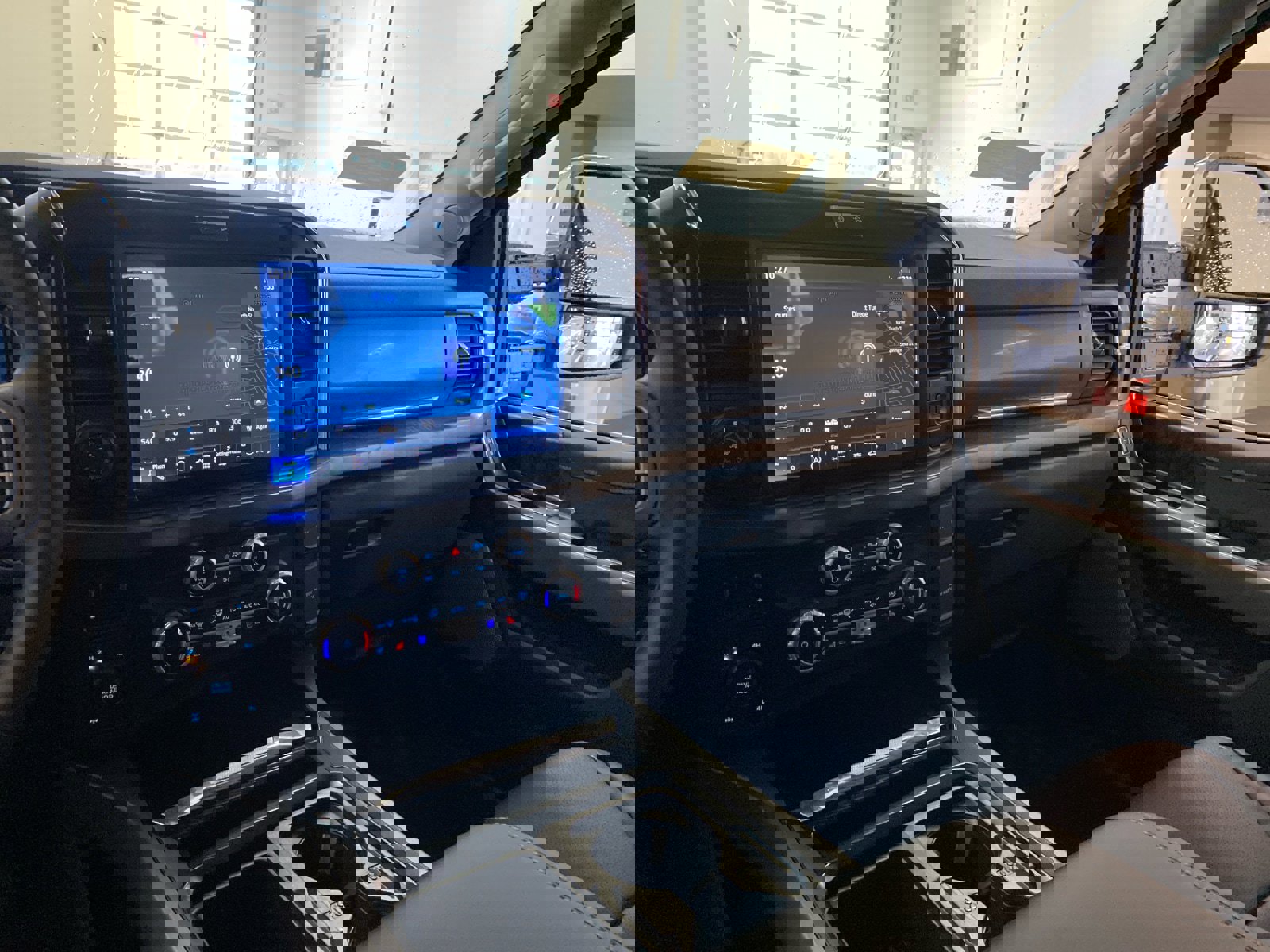 New 2026 Ford F350 Lariat w/ Lariat Ultimate Package image 12