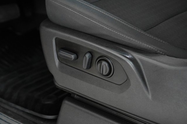 Used 2022 Chevrolet Silverado 1500 LT RWD image 32