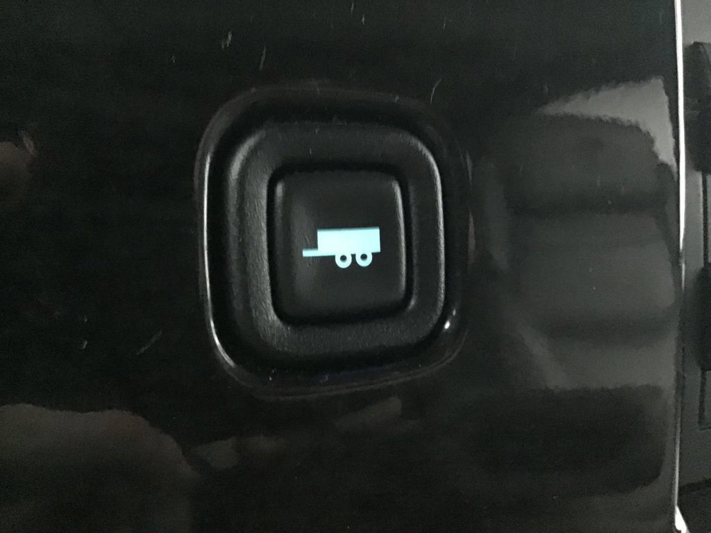 Used 2020 Chevrolet Express 2500 w/ Enhanced Convenience Package RWD image 34