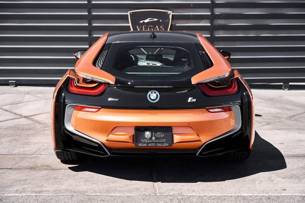 Used 2019 BMW i8 Coupe AWD/4WD image 21