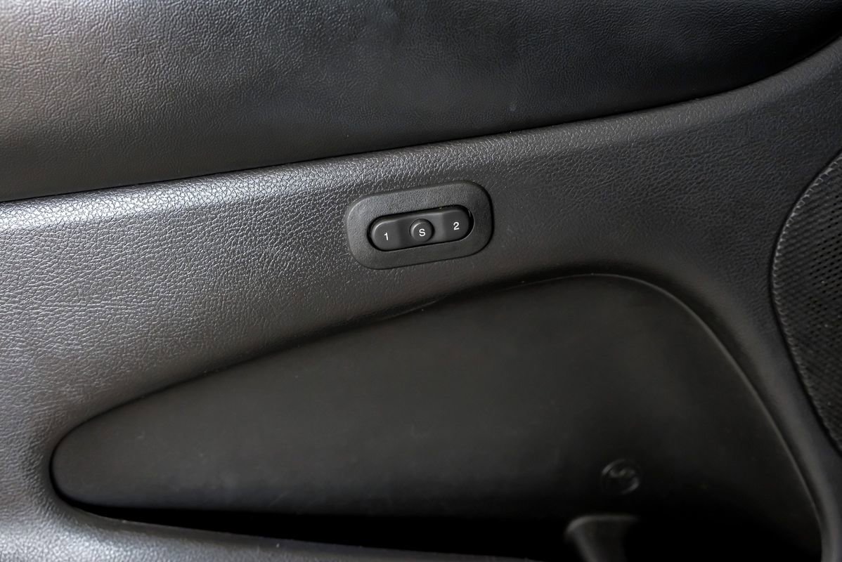 Used 2016 Jeep Grand Cherokee Limited 75th Anniversary image 45