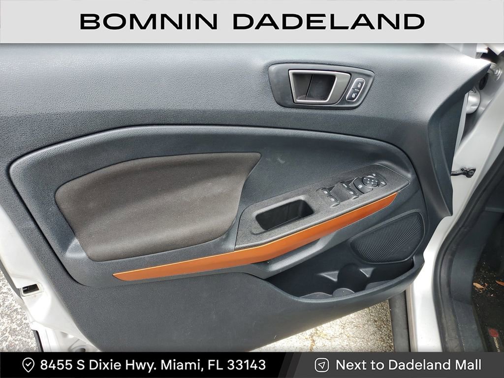 Used 2021 Ford EcoSport SE w/ SE Convenience Package image 14