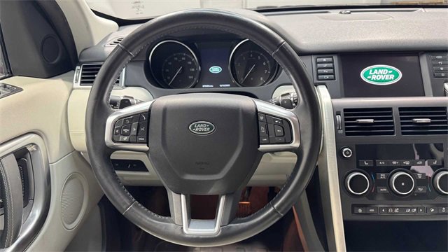 Used 2019 Land Rover Discovery Sport HSE image 20