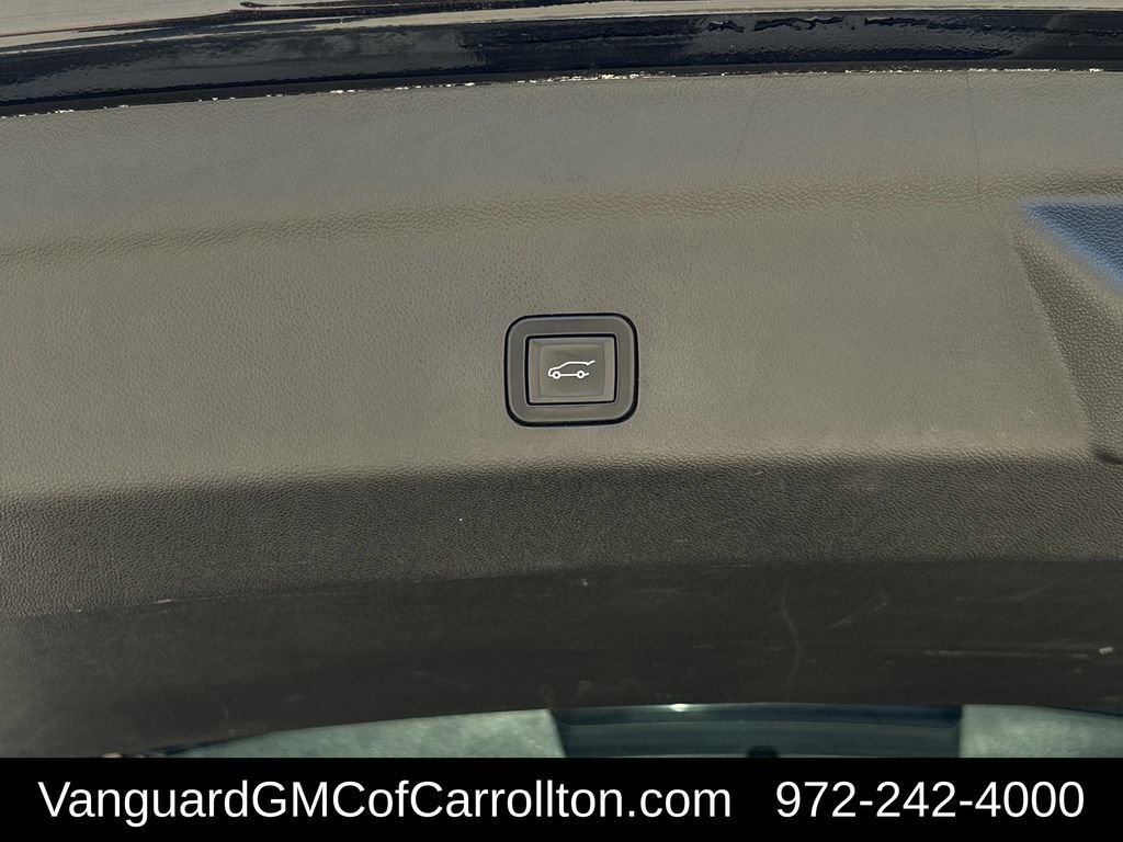 Used 2024 GMC Yukon Denali image 37