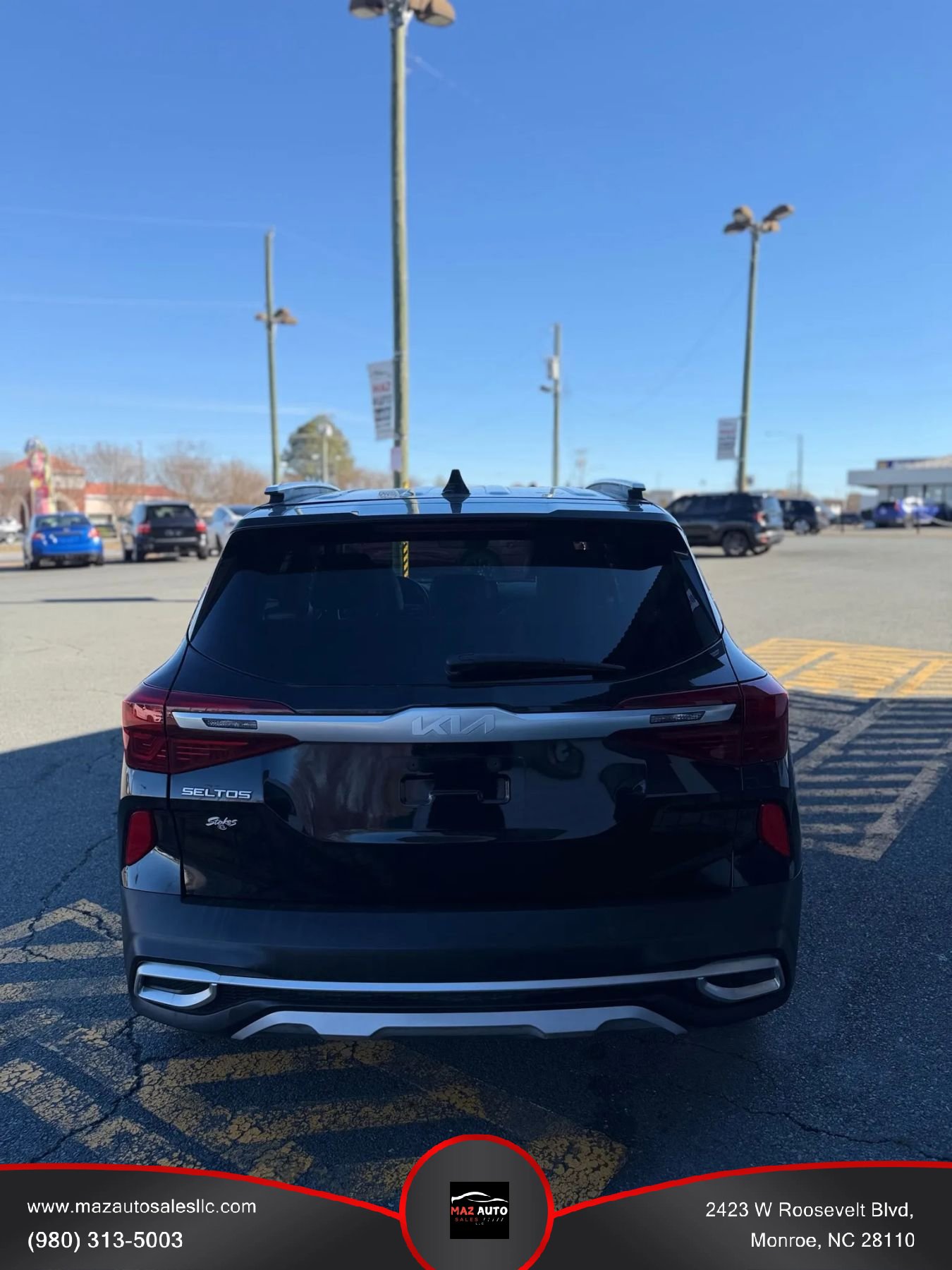 Used 2022 Kia Seltos EX image 5