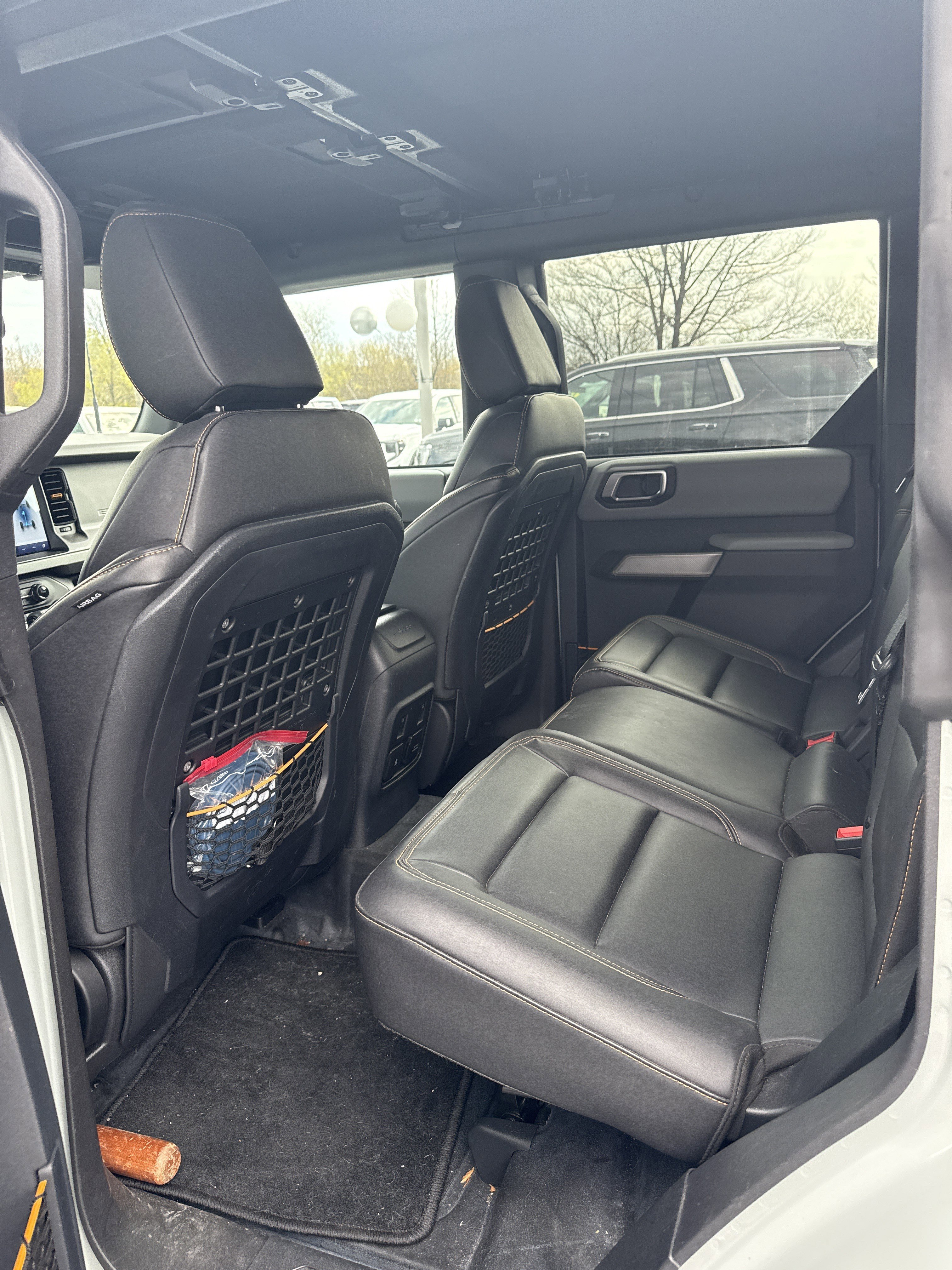Used 2023 Ford Bronco Badlands w/ Sasquatch Package AWD/4WD image 10