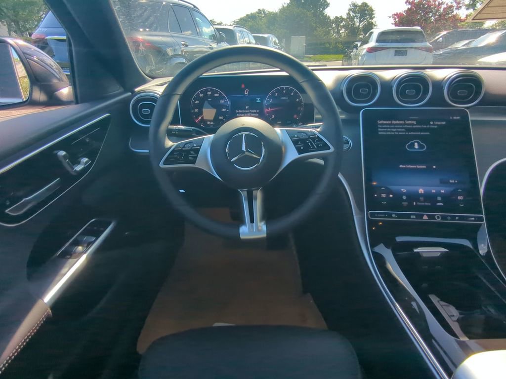 New 2025 Mercedes-Benz C 300 4MATIC Sedan image 3