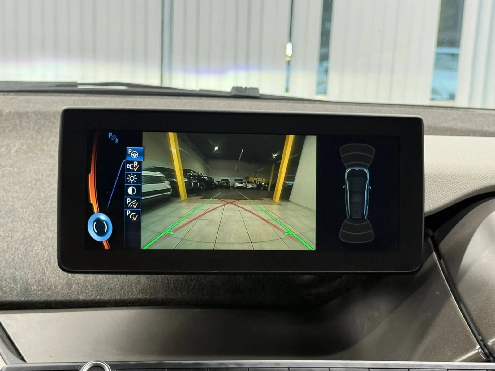 Used 2015 BMW i3 w/ Range Extender RWD image 33