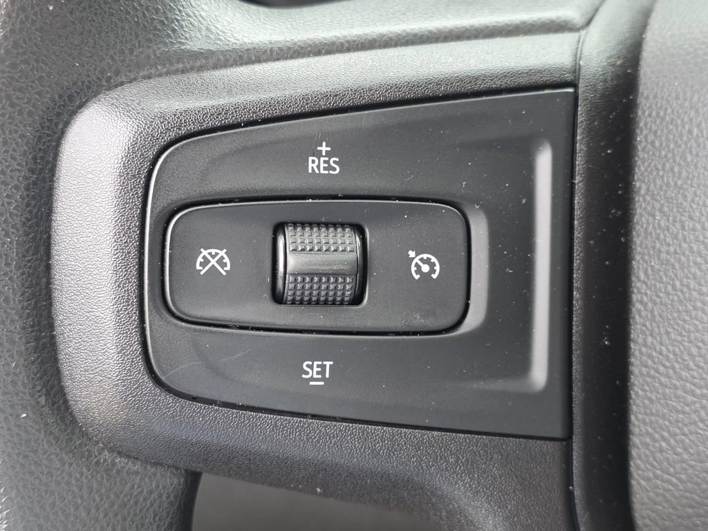 Used 2021 Chevrolet Silverado 1500 Custom Trail Boss AWD/4WD image 19