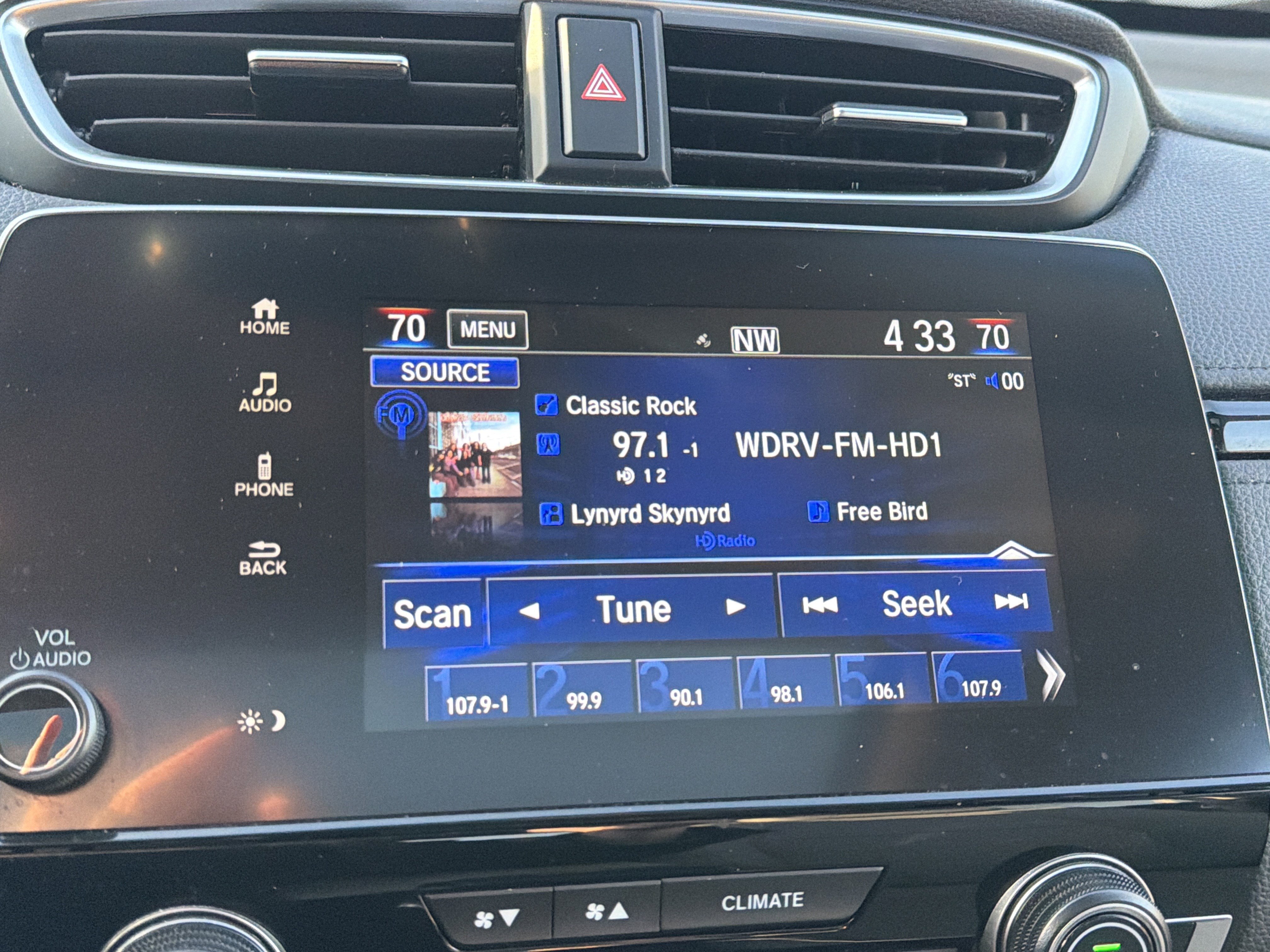 Used 2021 Honda CR-V EX-L image 22