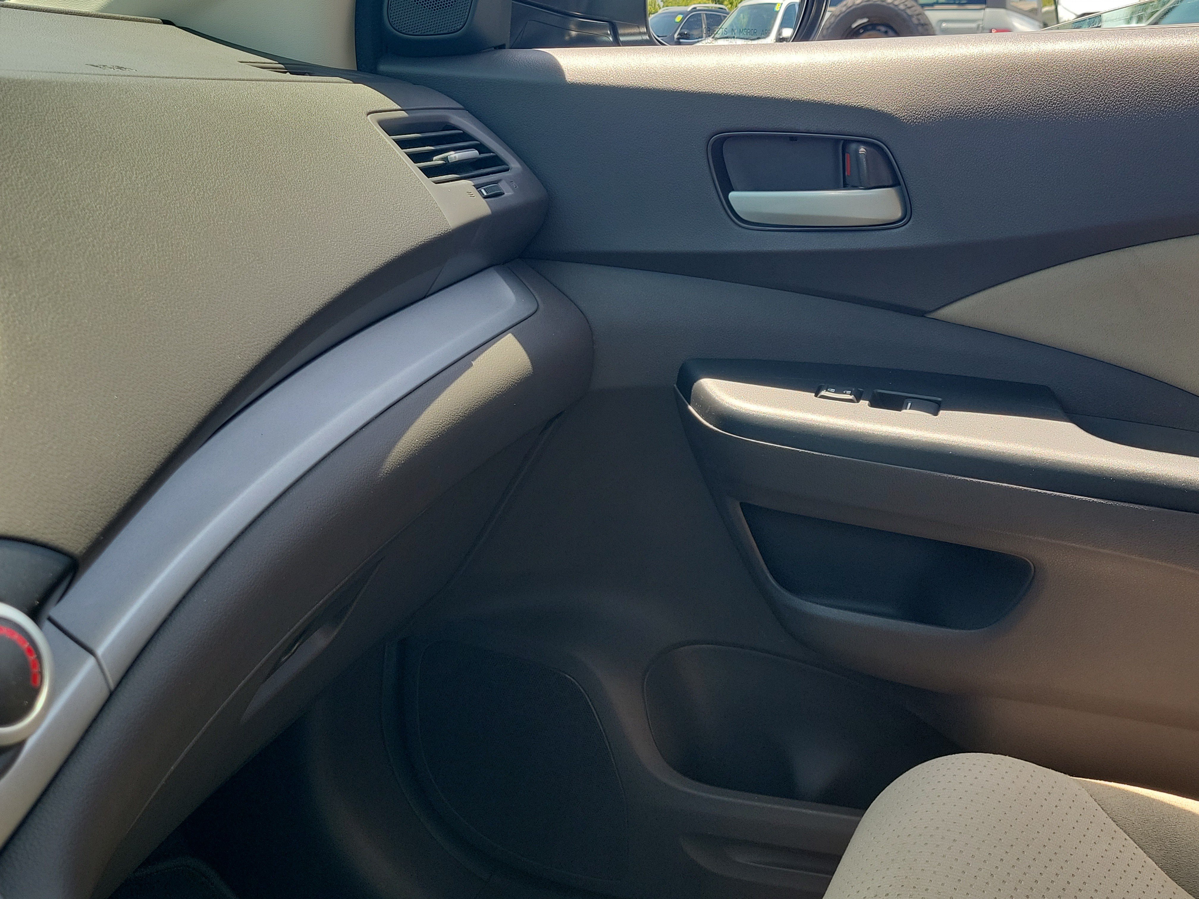 Used 2014 Honda CR-V EX image 31