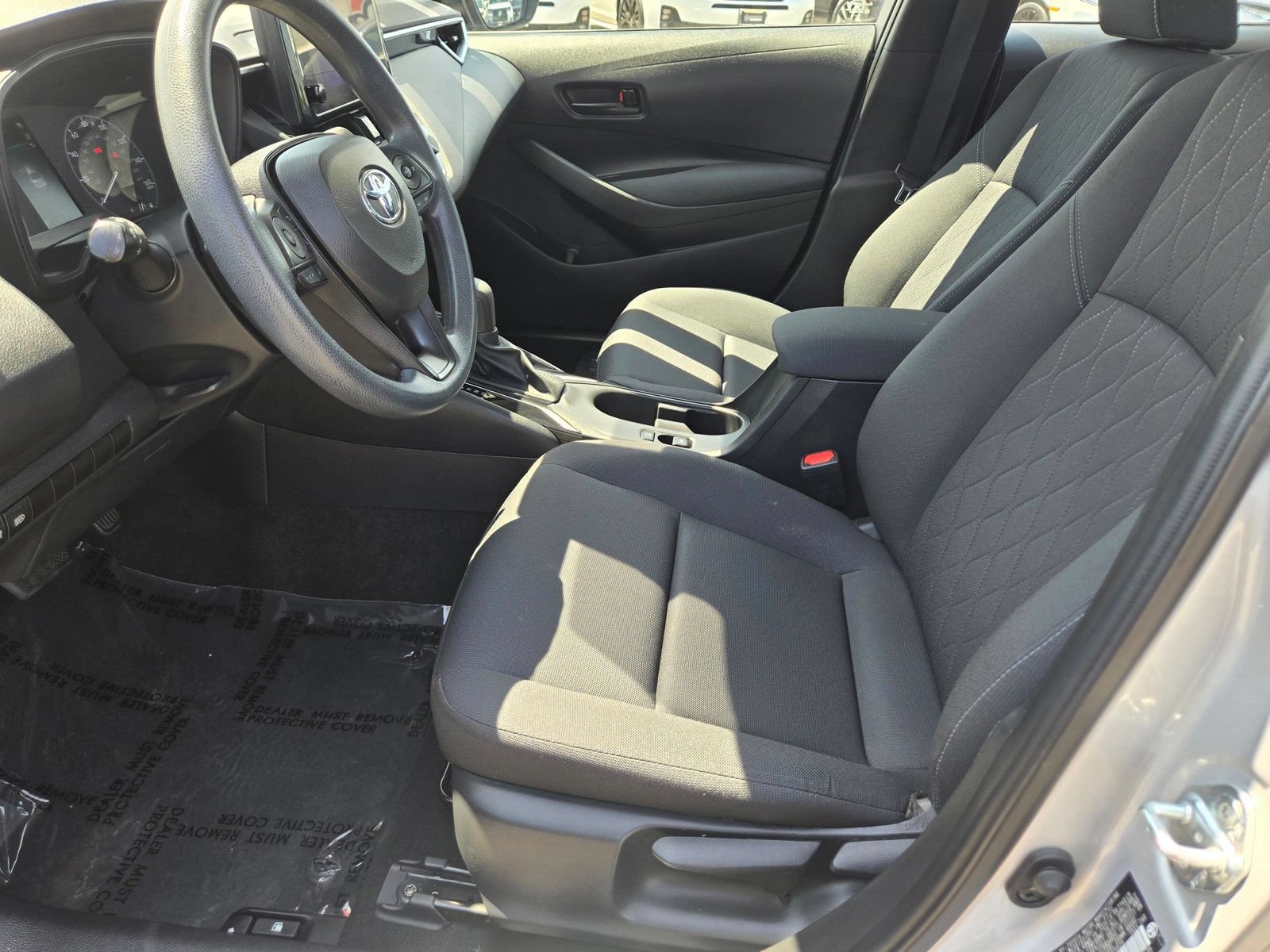 Used 2023 Toyota Corolla LE FWD image 12