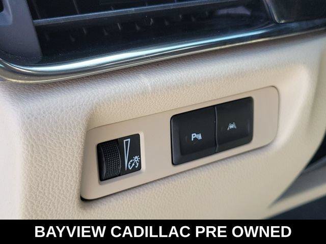 Used 2017 Cadillac ATS Luxury w/ Safety and Security Package RWD image 28