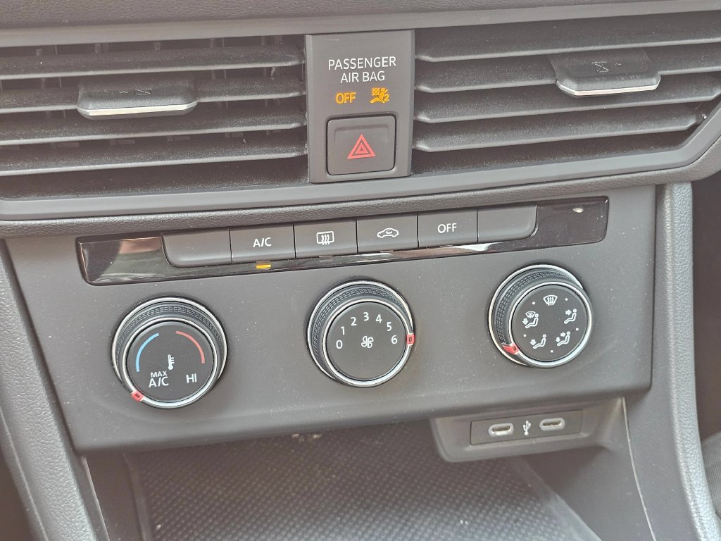 Used 2024 Volkswagen Jetta S FWD image 29