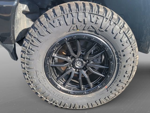 Used 2024 RAM 1500 Laramie image 9