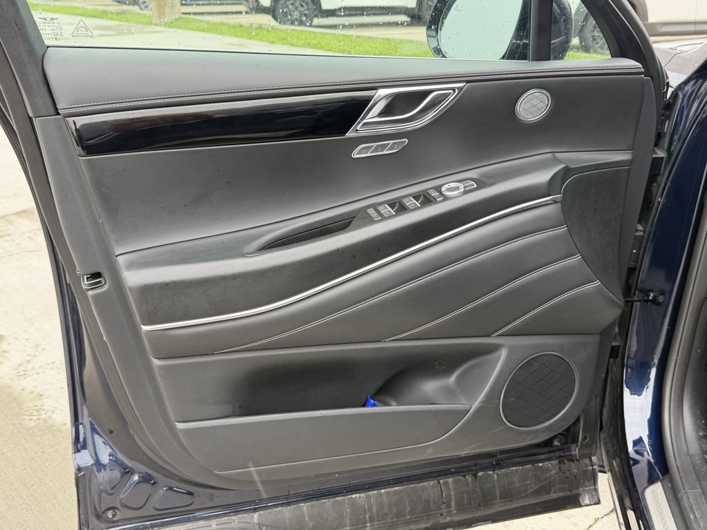 Used 2025 Genesis GV80 2.5T Standard AWD/4WD image 10