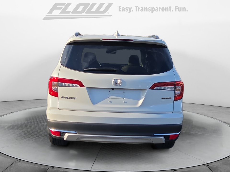 Used 2022 Honda Pilot Touring image 6
