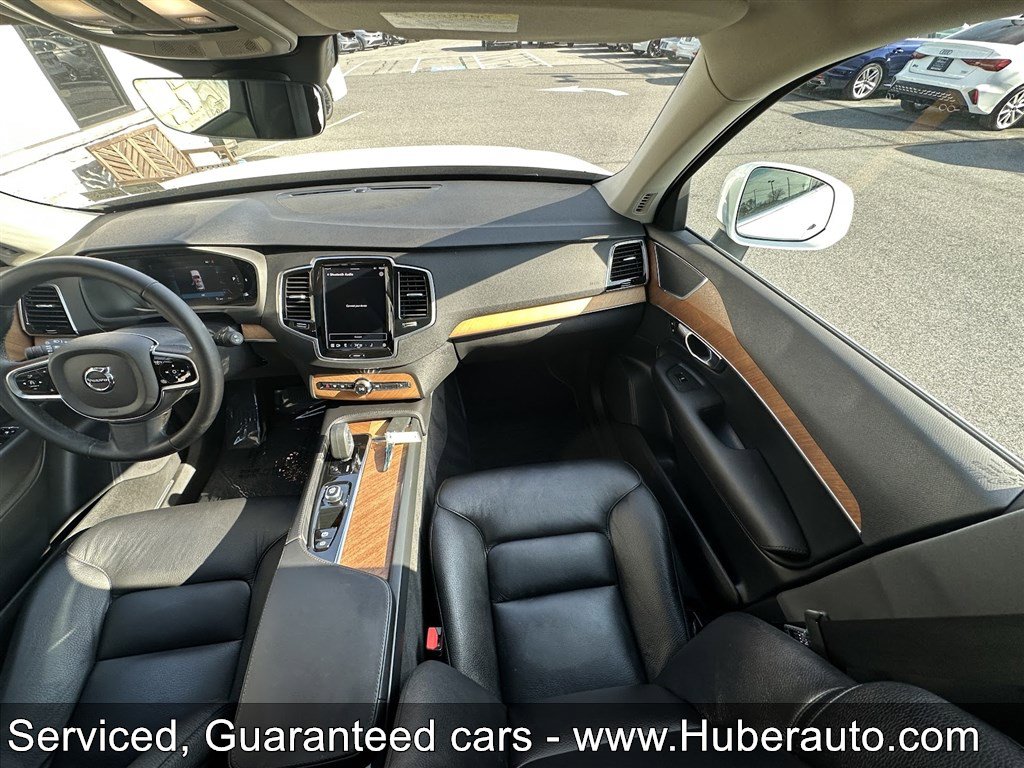 Used 2023 Volvo XC90 B6 Plus image 23