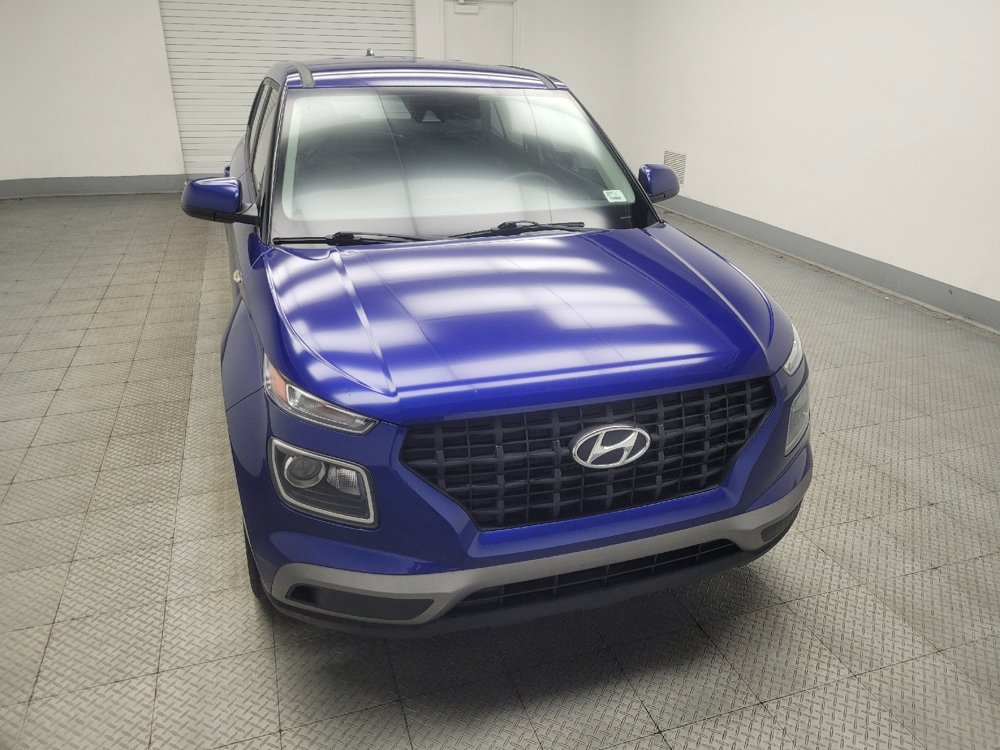 Used 2020 Hyundai Venue SE FWD image 14