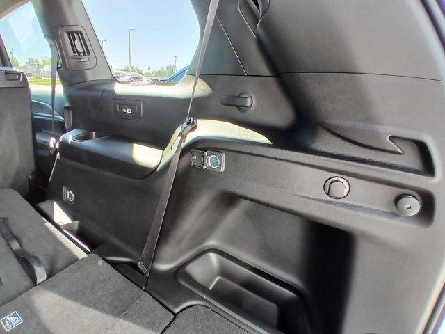 New 2026 Jeep Grand Cherokee L Limited w/ Luxury Tech Group II AWD/4WD image 24