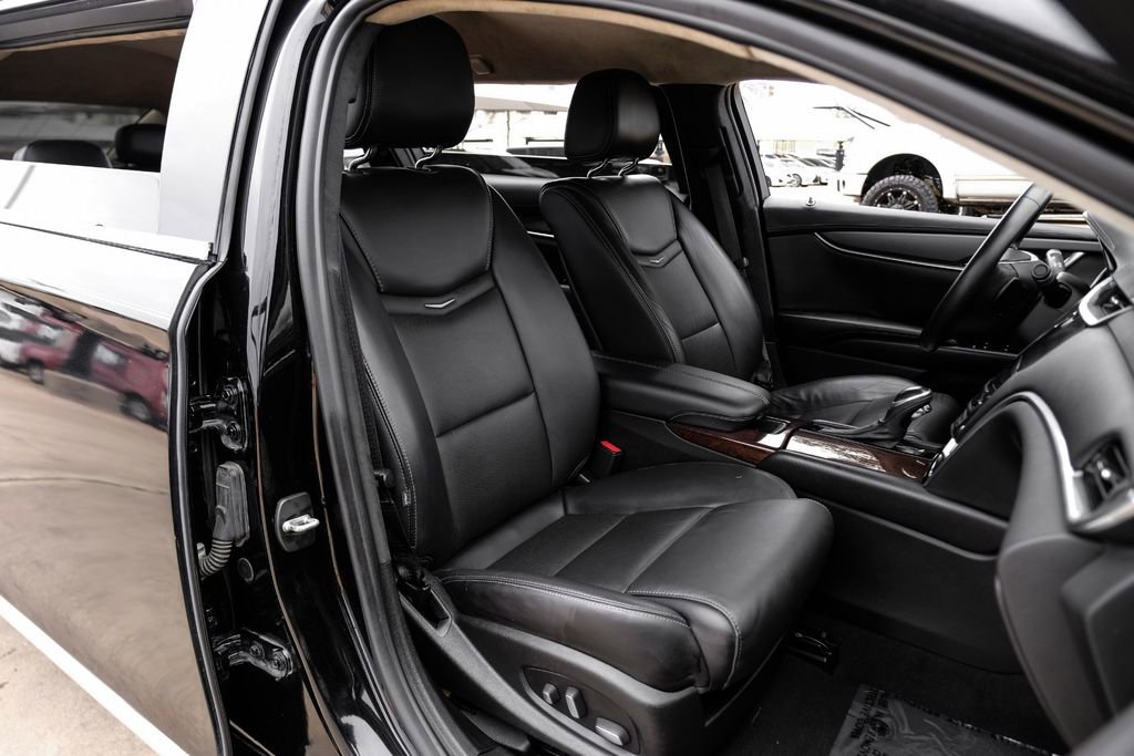 Used 2016 Cadillac XTS image 33