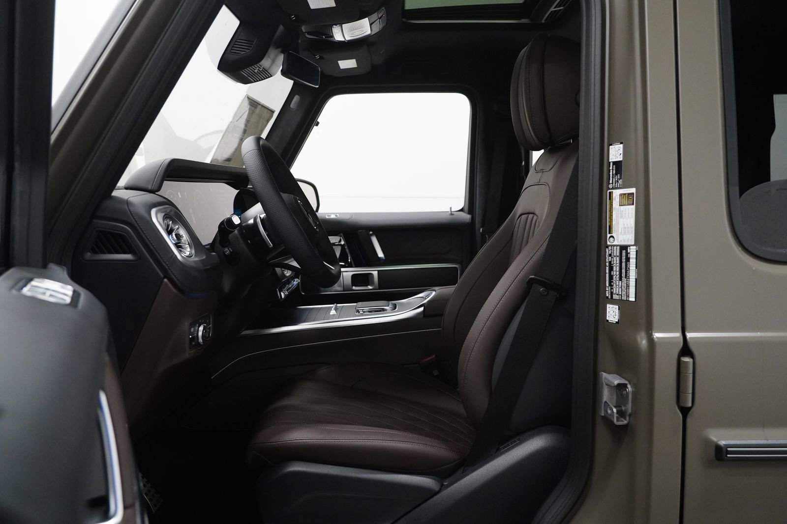 New 2026 Mercedes-Benz G 550 image 2