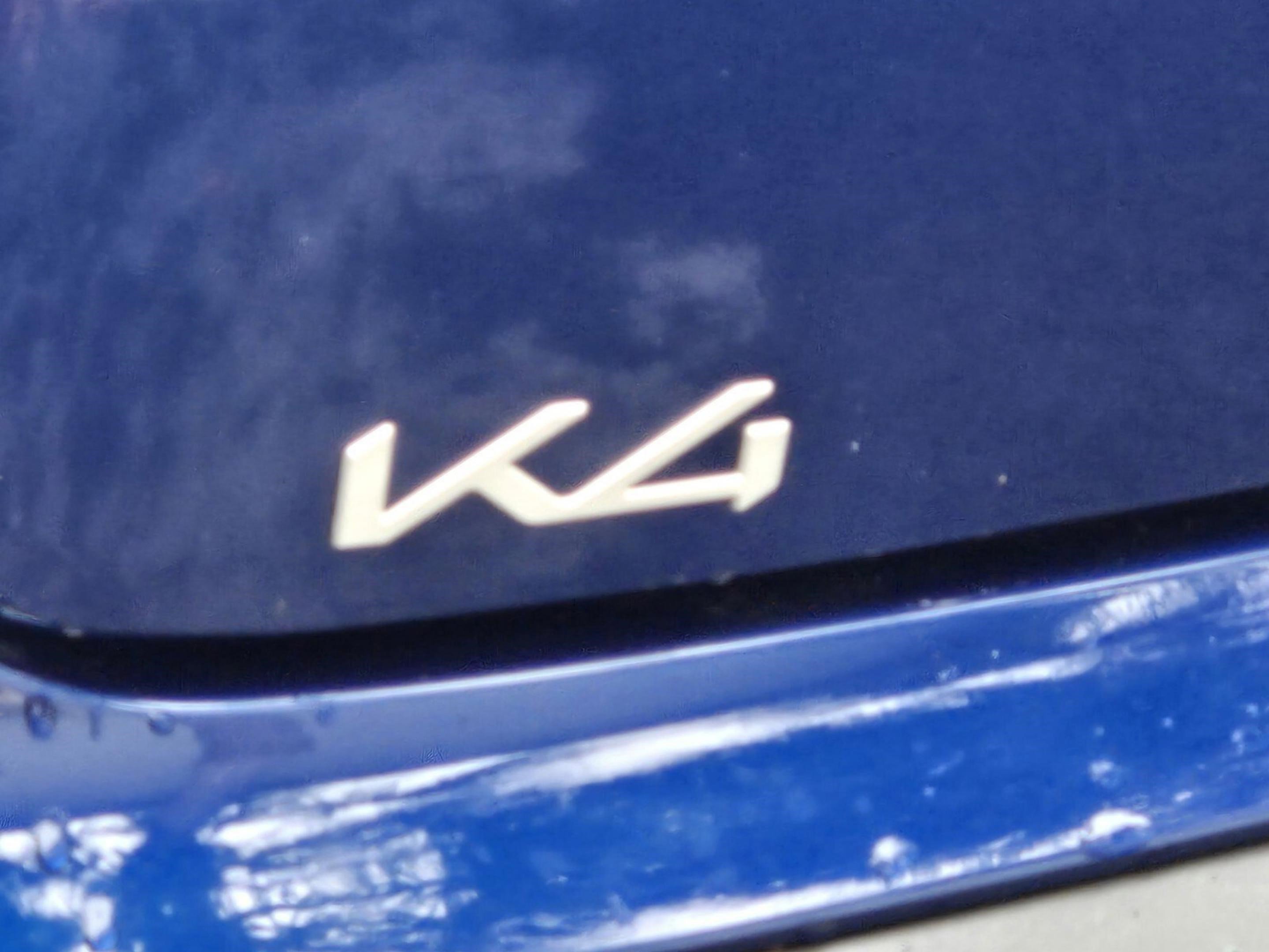 Used 2025 Kia K4 EX image 11