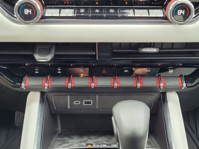 Used 2024 GMC Canyon AT4X image 21