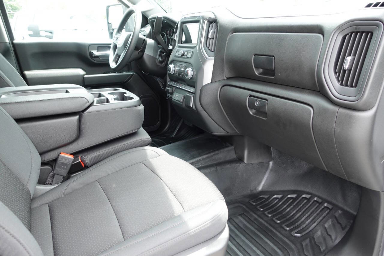 Used 2024 GMC Sierra 2500 Pro w/ Convenience Package image 35