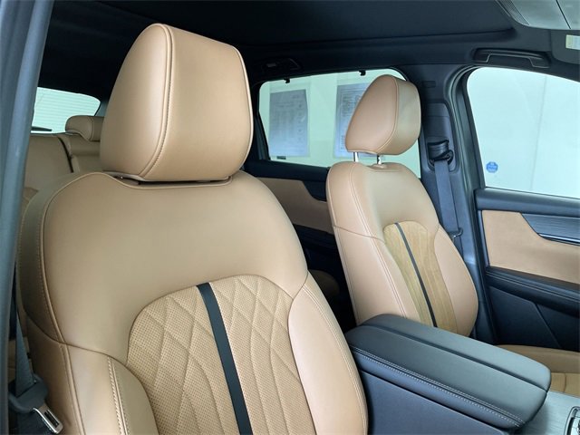 Certified 2025 MAZDA CX-70 3.3 Turbo S w/ Premium Plus image 19