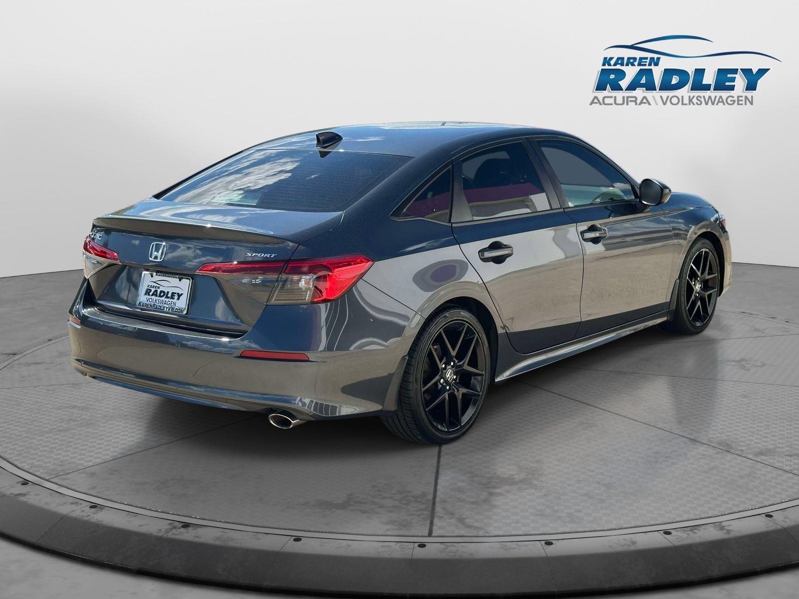 Used 2024 Honda Civic Sport image 2