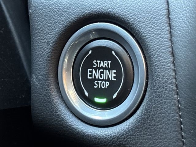 Used 2021 Chevrolet Tahoe RST w/ Luxury Package image 17