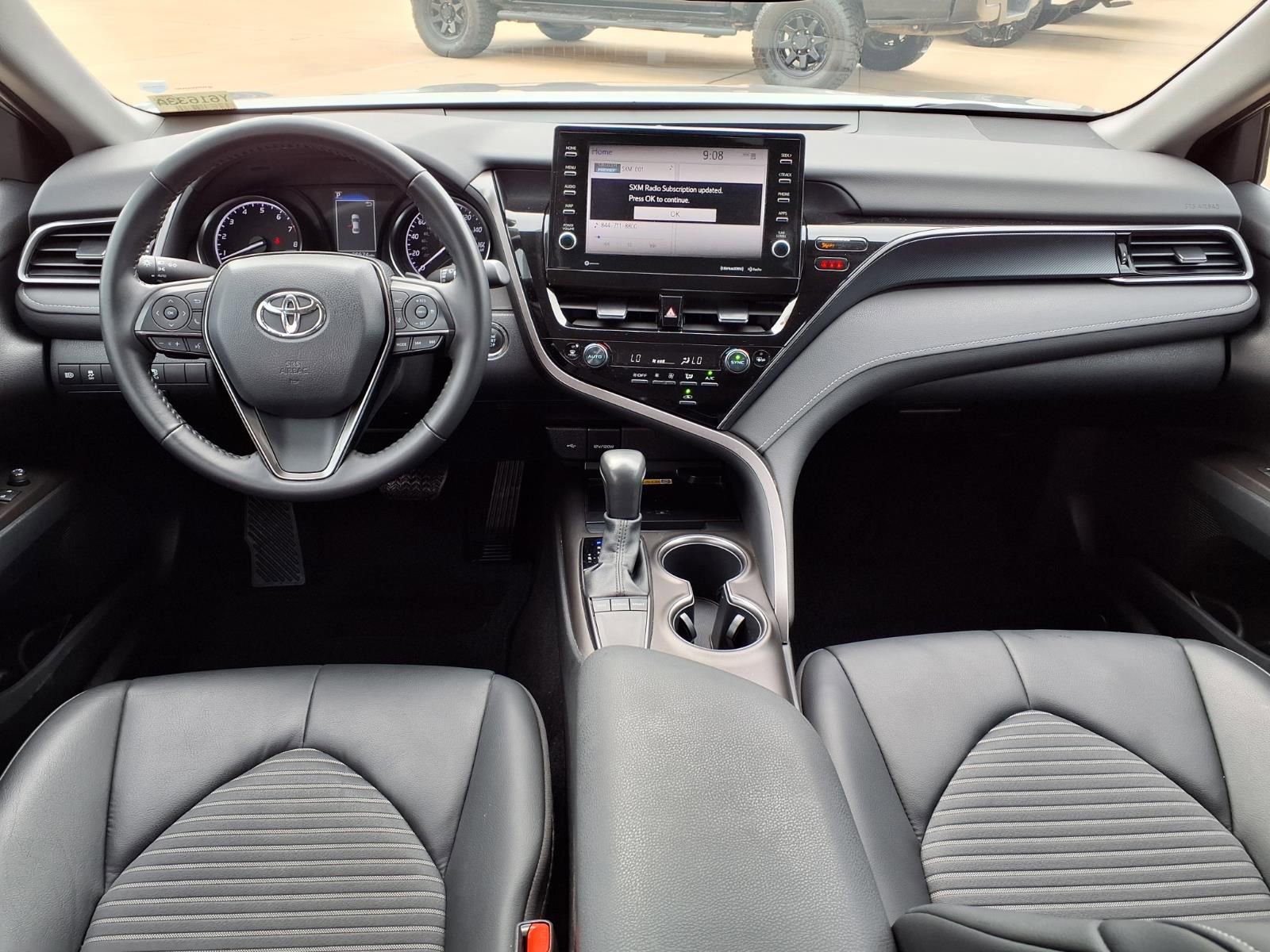 Used 2022 Toyota Camry SE w/ Audio Upgrade Package FWD image 10