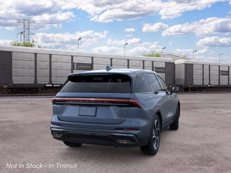 New 2026 Lincoln Nautilus Premier w/ Equipment Group 102A AWD/4WD image 9