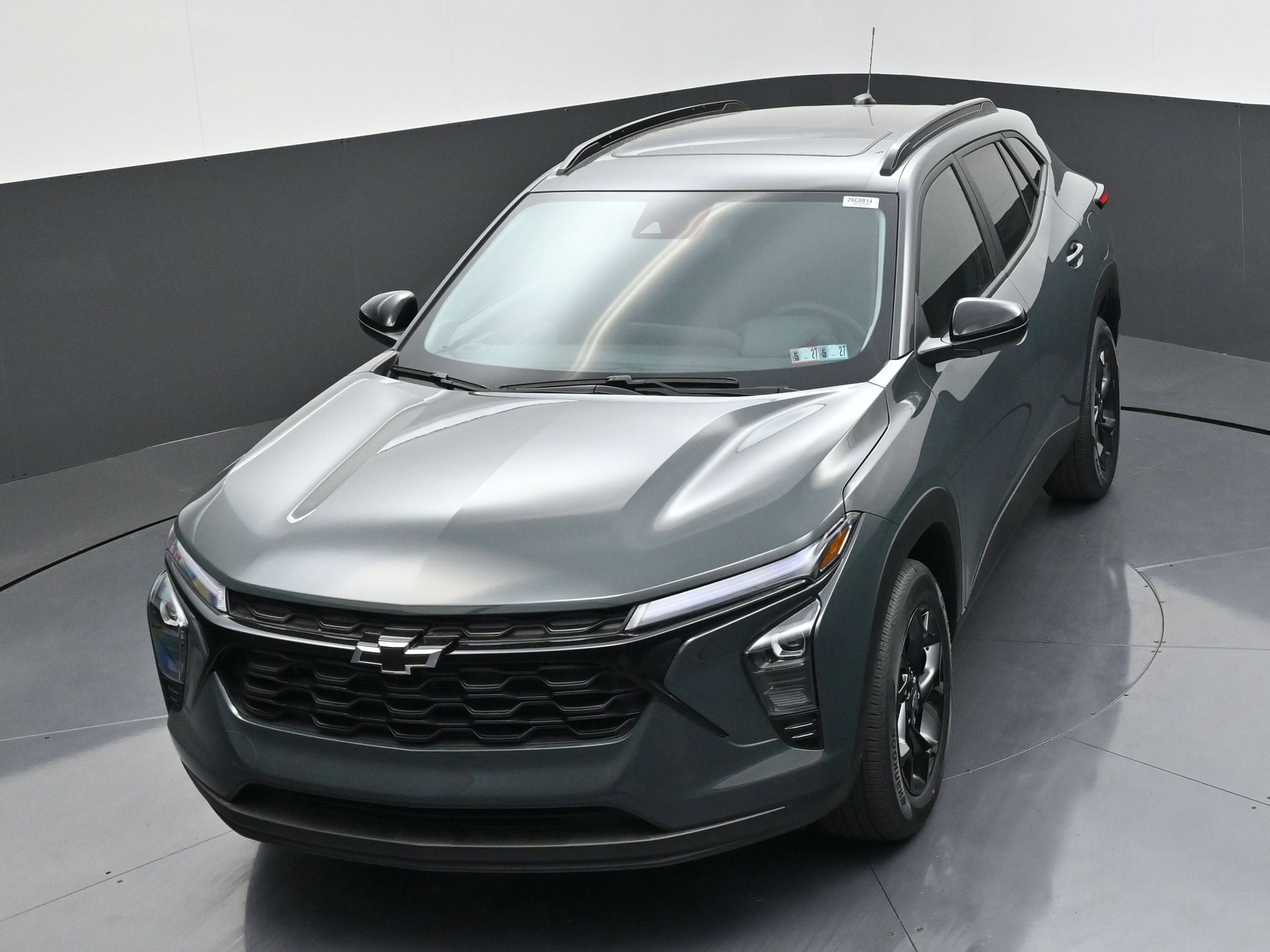New 2026 Chevrolet Trax LT w/ Sunroof Package FWD image 43