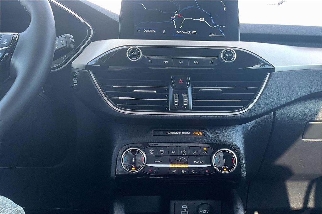 Used 2022 Ford Escape SEL AWD/4WD image 30
